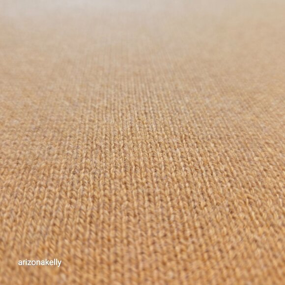 NWOT Everlane Cashmere Scarf Yellow Marigold - Picture 11 of 12